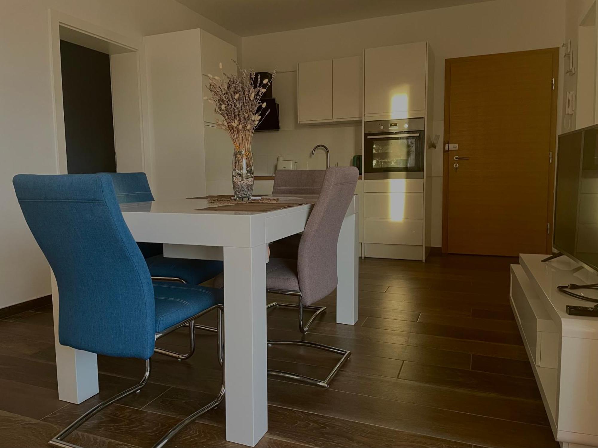 Blueberry Apartman Bol Kültér fotó
